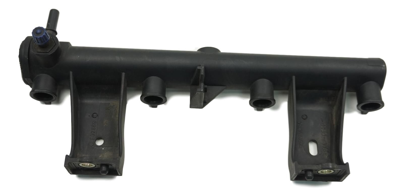 Rampe D'injection 9650764780 1,6 16v Citroen Peugeot 1985.37 main product photo