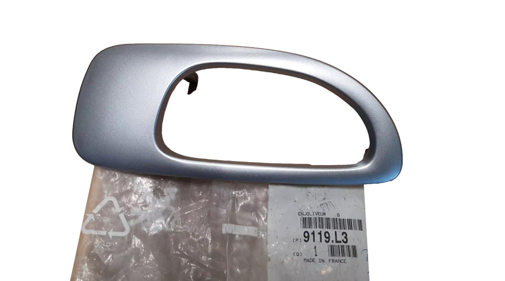 Panneau Décoratif Gauche Original 9119L3 9119.L3 Peugeot
